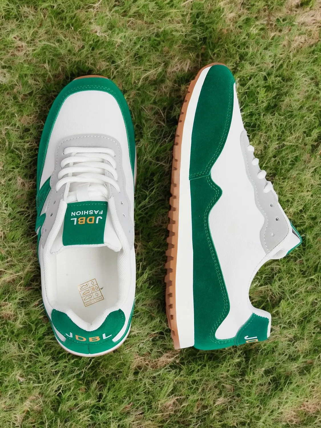 dfaeru1736755204186.webp Women's Royal Blue Retro Lace-Up Sneakers with Faux Suede Accents – Lightweight Casual Shoes for Everyday Wear and Outdoor Activities - Image 1