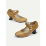 Women's 1930s Vintage Style Mary Jane Pumps with Cutout Design and Mid-Heel, Comfortable Dress Shoes for Office and Formal Events - Image 7